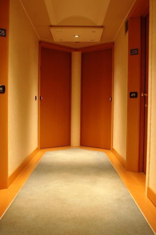 Hotel St John Desio Eksteriør bilde