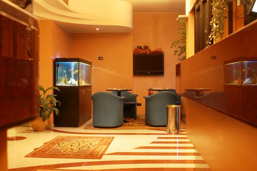 Hotel St John Desio Eksteriør bilde